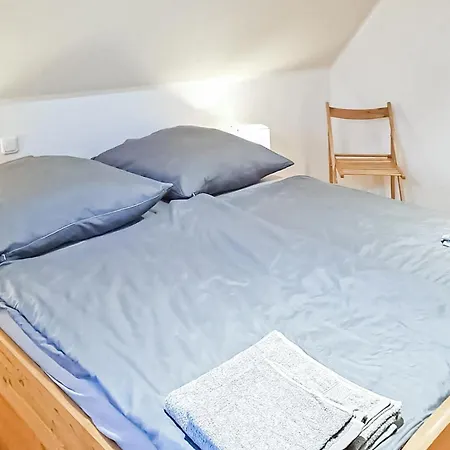 2 Bedroom Beautiful In * Rechlin